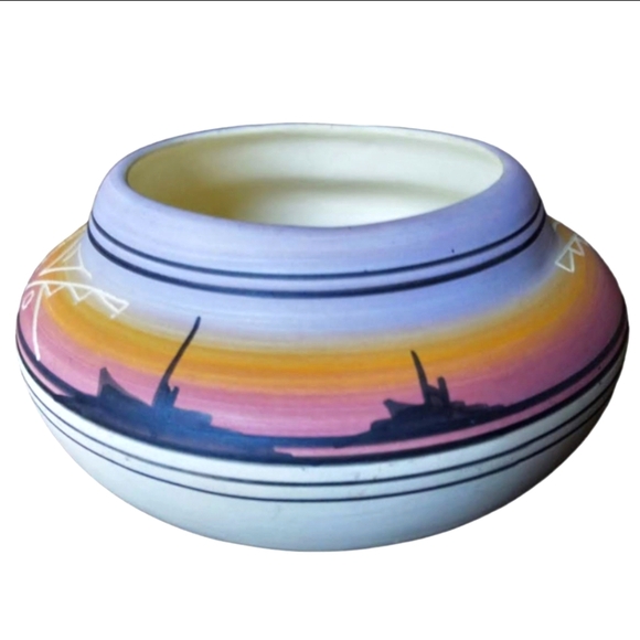 Native American Navajo Hand Painted Incised Art Pottery Southwestern Signed Vtg - Picture 1 of 13